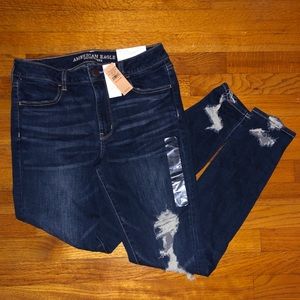 American Eagle Ripped Blue Jeans